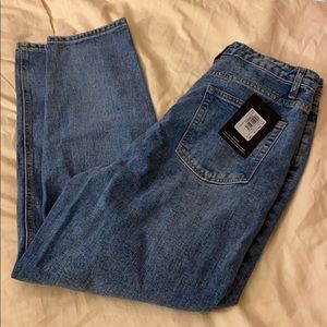 never worn mom jeans